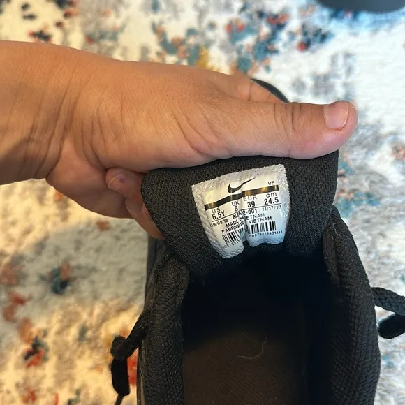 NIKE AIRMAX 90 leather. EUC