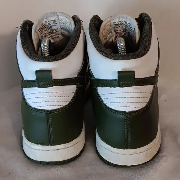Nike &quot;Dunk&quot; High SP Spartan Green Youth Athletic Shoes