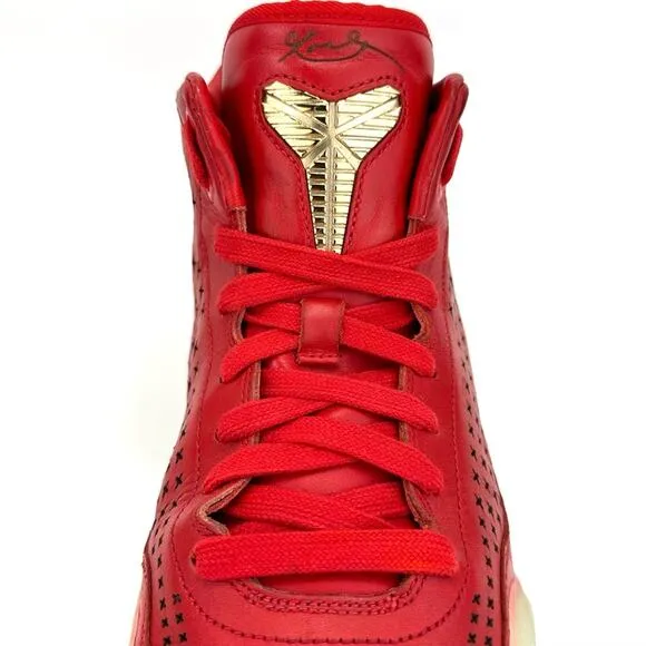 NIKE &quot;KOBE X EXT MID&quot; (KOBE 10) UNIVERSITY RED LEATHER SNEAKERS