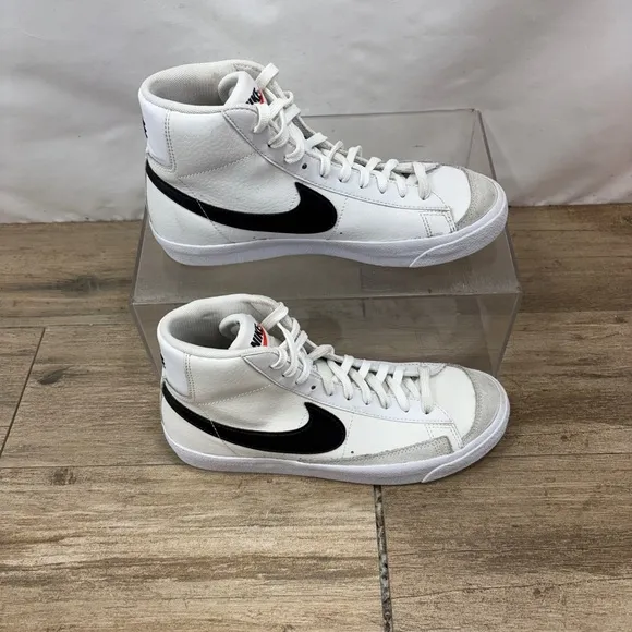 Nike Blazer DA4086-100, Youth Size 7 Women’s Size 8.5
