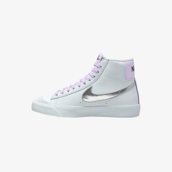Nike Blazer Mid '77 - 🔥 Lavender &amp; Silver  Women’s 7, Boys 5.5