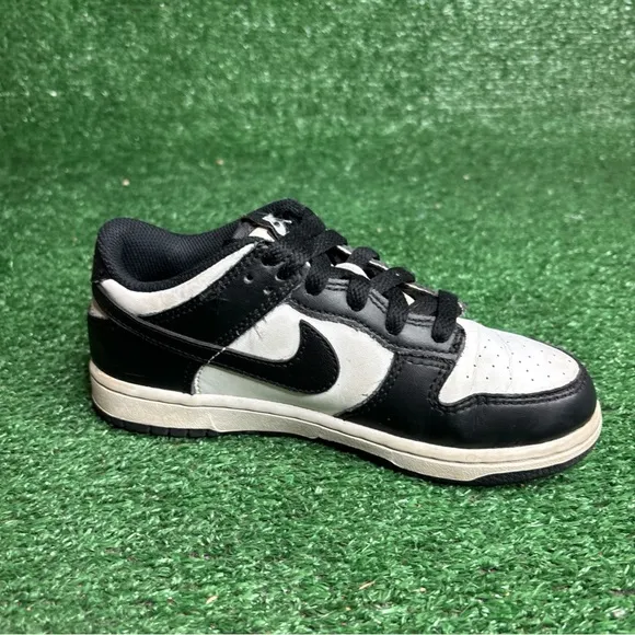 Nike Dunk Low Panda Unisex Kids Size 1Y White Black Athletic Shoes CW1588-100