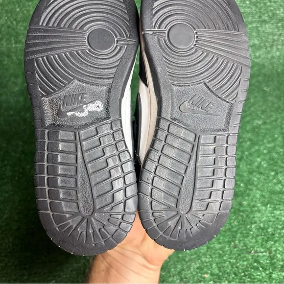 Nike Dunk Low Panda Unisex Kids Size 1Y White Black Athletic Shoes CW1588-100