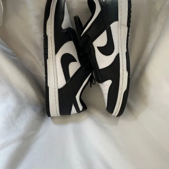 Nike Dunk Low Retro Black White Panda
