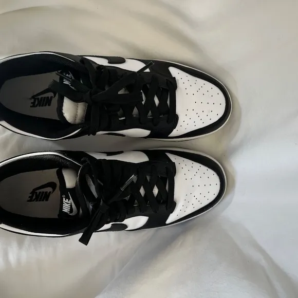 Nike Dunk Low Retro Black White Panda