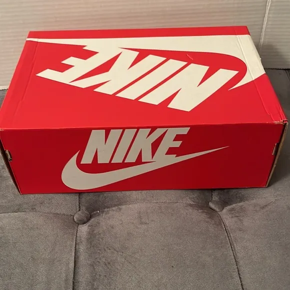 Nike Dunk Low Retro NBA 75th Anniversary