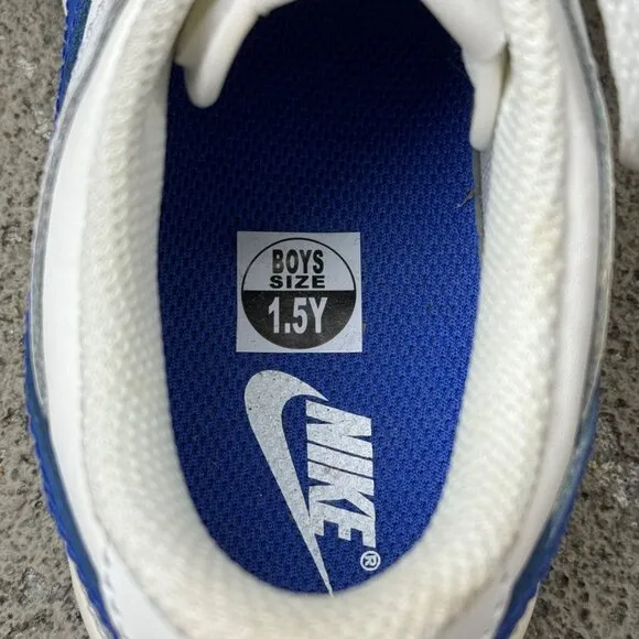 NIKE Dunk Low Retro Sneakers 1.5 33 EU White Blue Running Shoes EUC Kids Shoe