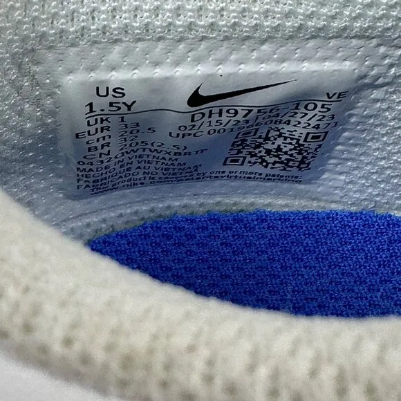 NIKE Dunk Low Retro Sneakers 1.5 33 EU White Blue Running Shoes EUC Kids Shoe