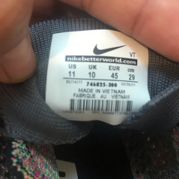 Nike Flyknit RAcer men’s multi color shoes