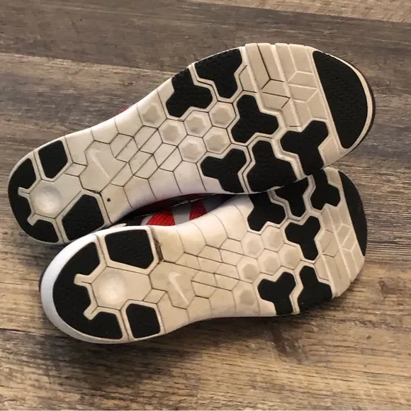 Nike Flywire 5.0 University of Georgia shoes Men’s size 9 EUC
