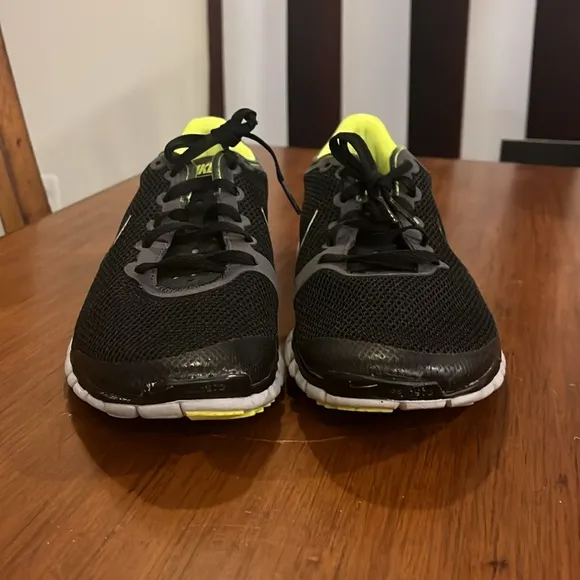 Nike Free 3.0 Shoes Sneakers 354574 003 black volt Men’s Size 8.5