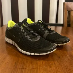 Nike Free 3.0 Shoes Sneakers 354574 003 black volt Men’s Size 8.5