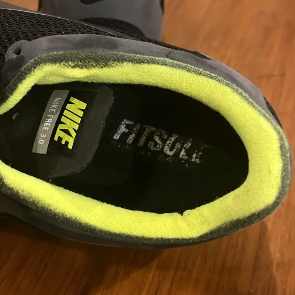 Nike Free 3.0 Shoes Sneakers 354574 003 black volt Men’s Size 8.5