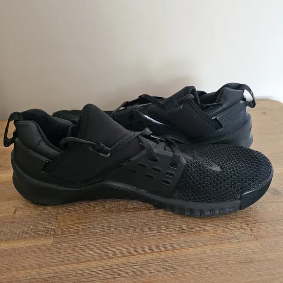 NIKE Free Metcon 2 Cross Training Shoes, Sneakers - Unisex