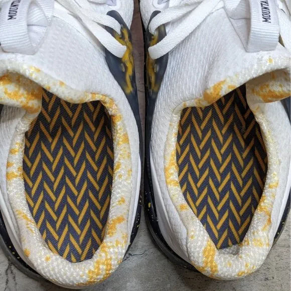 Nike Free TR Trail 8 WVU West Virginia Mountaineers Shoes Men's 11 AR0428-100