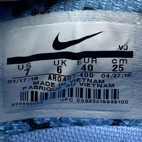 Nike Free Trainer 8 UNC Shoes Men’s Sz 7 / Women’s Sz 8.5