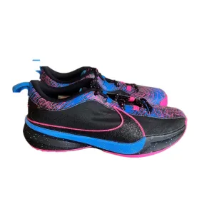 Nike Giannis Freak 5 Loyalty Youth Basketball Shoe Size 5.5Y or 7 SKU#243568