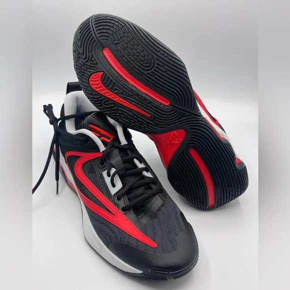 Nike Giannis Immortality 3 Shoes Mens size 10.5 Black  Basketball