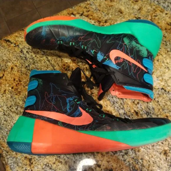 Nike Hyperdunk 2015 Premium Black Blue Lagoon Shoes 749567-084 Men’s Size 12.5