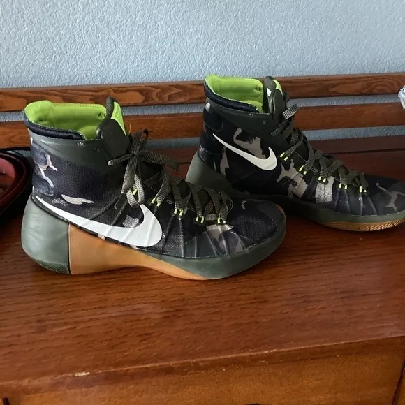 Nike Hyperdunk 2015 Premium Camo Cargo Khaki Shoes 749567-313 Men's Size 8.5