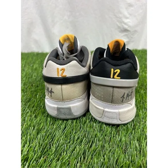 Nike Ja 1 Morant Basketball Shoes Size 7Y GS Light Smoke Grey DX2294-101