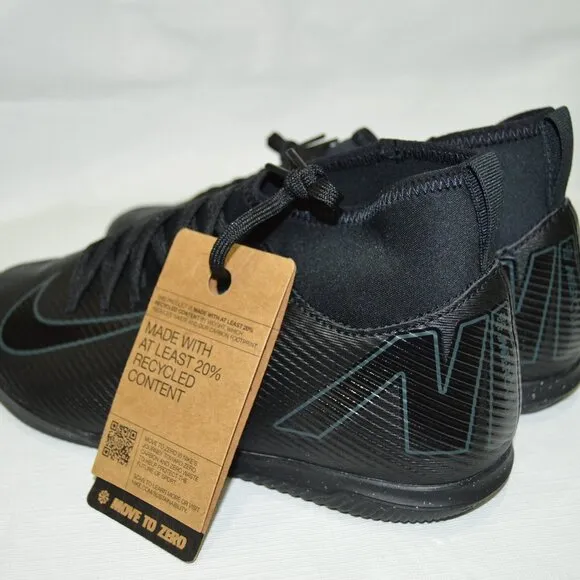 Nike Jr. Mercurial Superfly 10 Club IC High-Top Soccer Shoes Size 5.5Y (New)