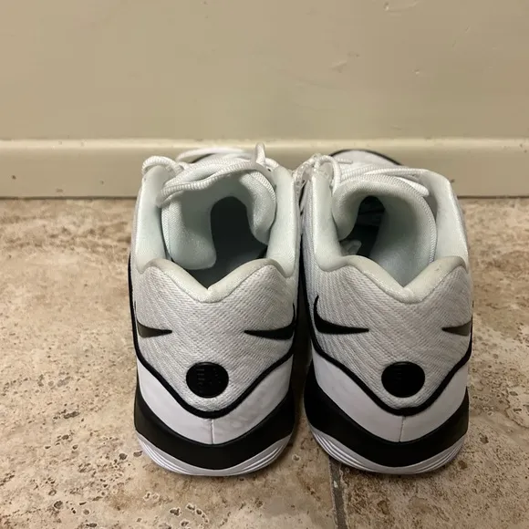 Nike KD 16 TB White Black FN7091-100 Men’s Athletic Basketball Shoes Size 17