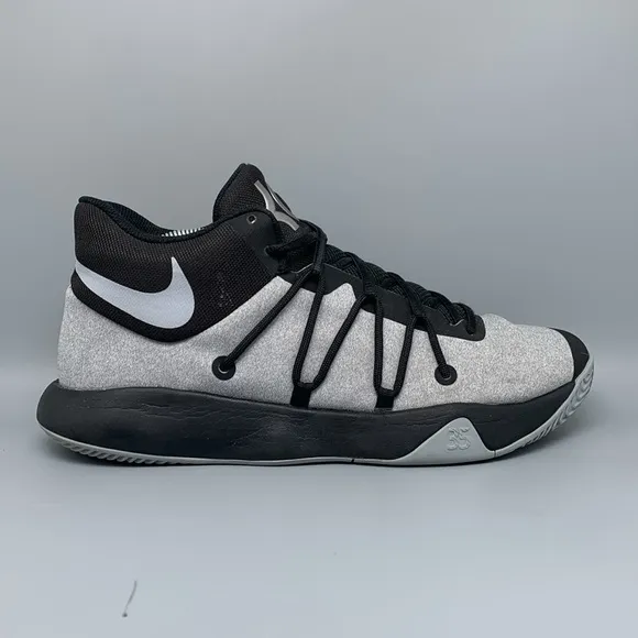 Nike KD Trey 5 V Basketball Shoes 897638-010 Men’s Sz 11