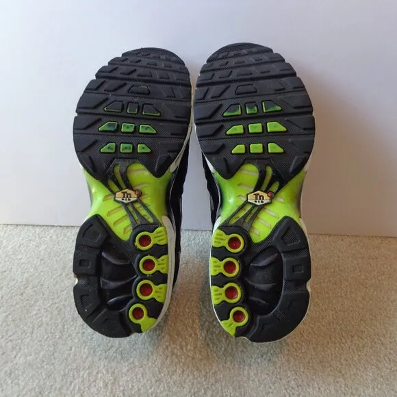 NIKE Kids Air Max Plus I GS Black‎ Volt  DM3264-001 Size 6.5Y