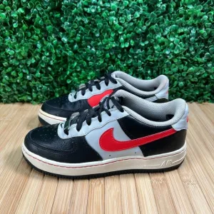 Nike Kid's NBA x Air Force 1 '07 LV8 EMB '75th Anniversary DJ9993-001 Sz 4.5Y