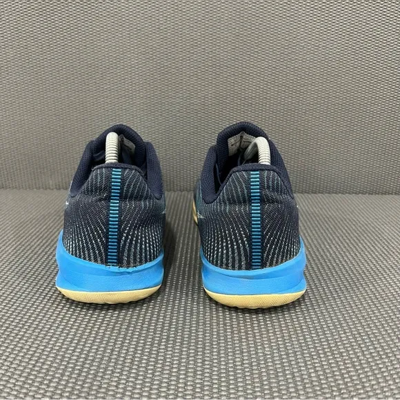 Nike Kobe KB Mentality 2 Midnight Navy Platinum Photo Blue‎ Men’s Shoes Size 8