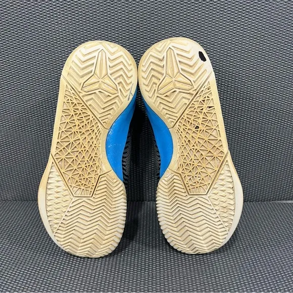 Nike Kobe KB Mentality 2 Midnight Navy Platinum Photo Blue‎ Men’s Shoes Size 8