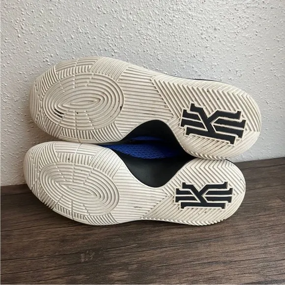 Nike Kyrie 2 Brotherhood Duke Blue Basketball Shoes Men’s Size 11.5 819583-444