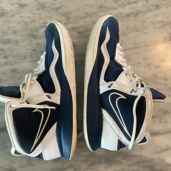 Nike Kyrie Infinity TB Midnight Navy Size 10 Men’s