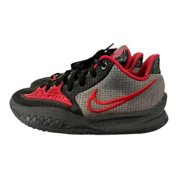 Nike Kyrie Low 4 Men’s Size 7 Bred Black University Red Basketball CW3985-006