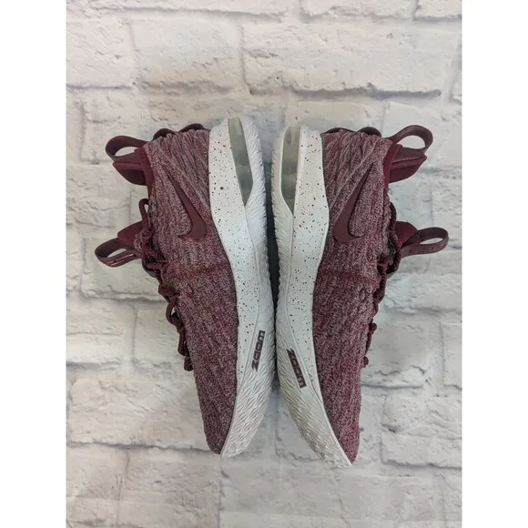 Nike LeBron 15 Low ‘Ashes’ Red US Men’s Size 8.5  AO1755-200  2018