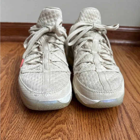 Nike Lebron 17 Shoes Mens Size 8 ‘Easter’