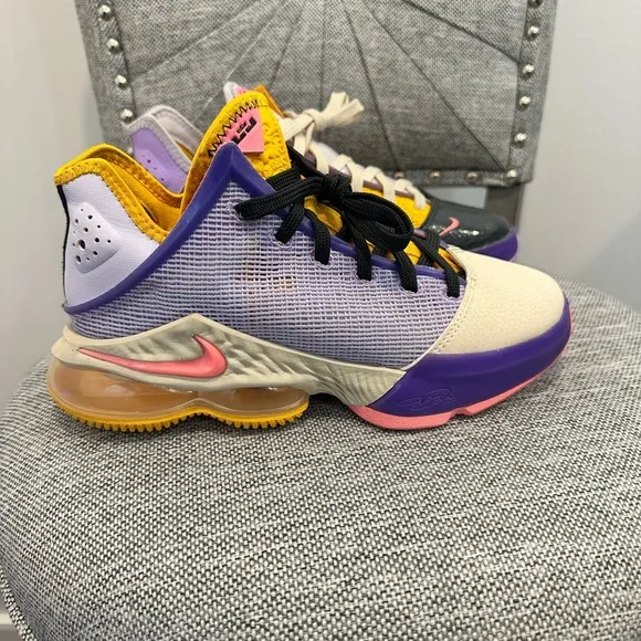 Nike Lebron 19 Low Basketball Shoes Mismatch Lakers’ DO9829-500 Youth Size 4.5
