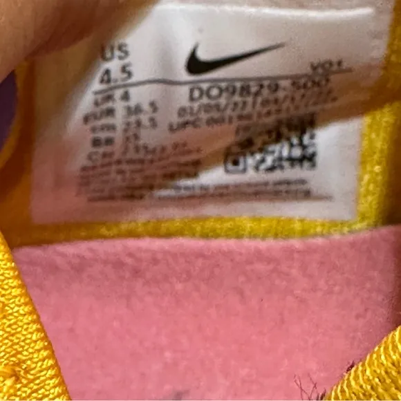Nike Lebron 19 Low Basketball Shoes Mismatch Lakers’ DO9829-500 Youth Size 4.5
