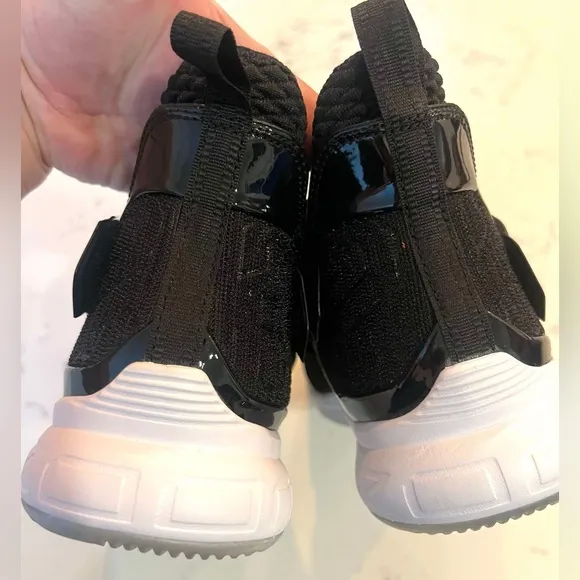 Nike LeBron Soldier 12 Men’s  SFG “Tuxedo”Basketball Shoes AO4054-005 NEW