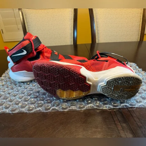 Nike Lebron Soldier 9 University Red Sneakers Shoes Size US 12