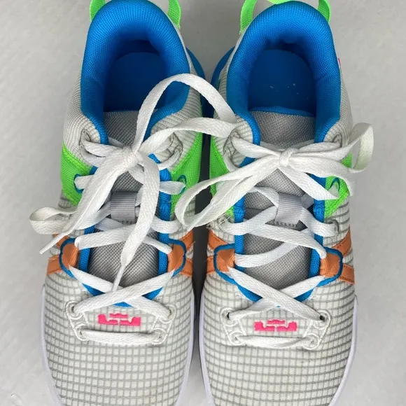 Nike LeBron Witness 7 Grey Fog Hyper Pink DM1123-003 Men’s Sz 7.5 Basketball