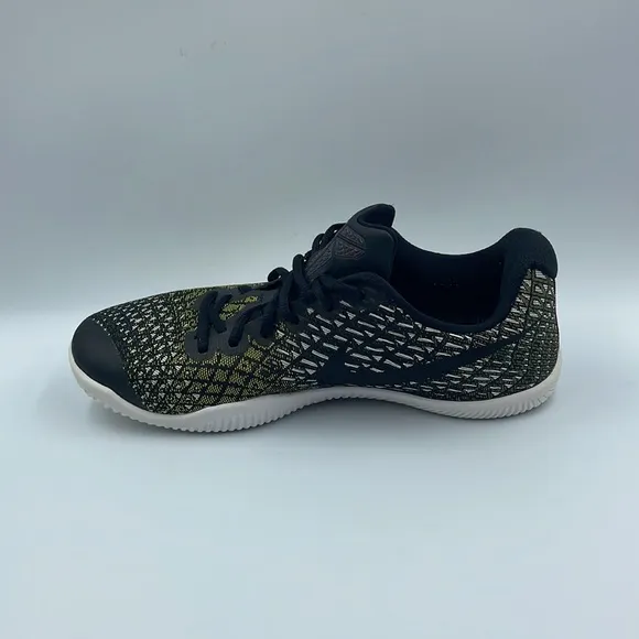 Nike Mamba Instinct Shoes, Men’s sz 10.5
