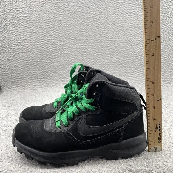 Nike Manoadome Shoes Men's 8 Black Trail Boot Sneaker Gorpcore Camping Workwear
