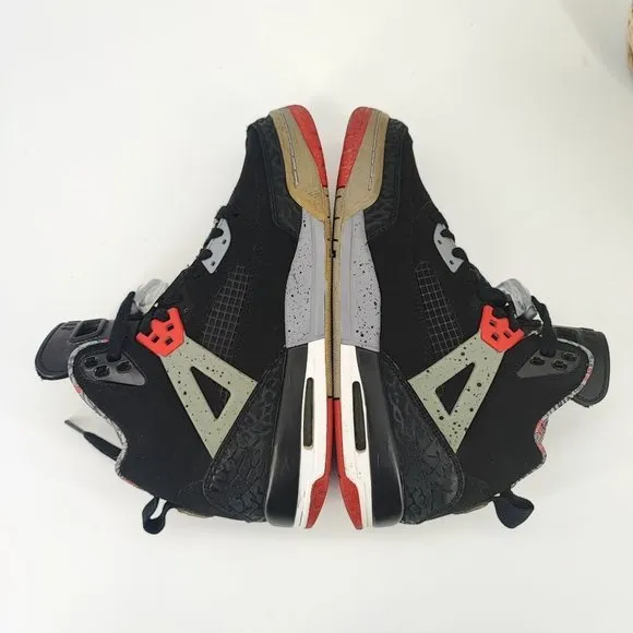 Nike Men’s Air Jordan Spizike Black Red Basketball Shoes Size 6Y