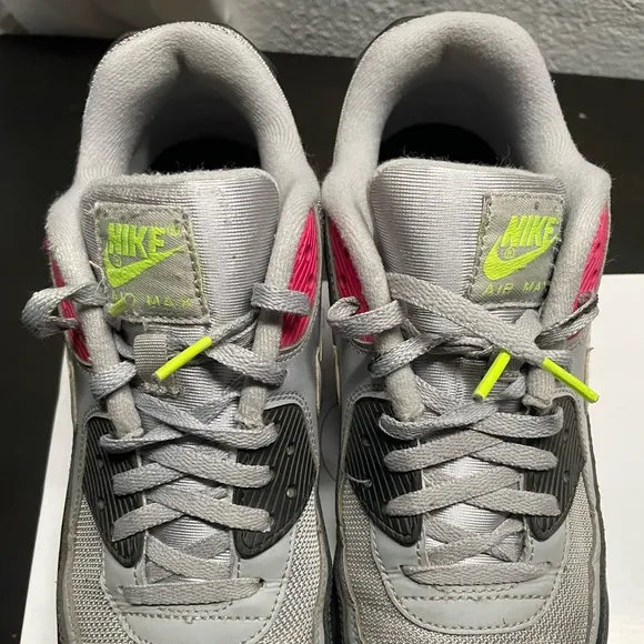 Nike Men’s Air Max *Great Condition*. Size 9.5