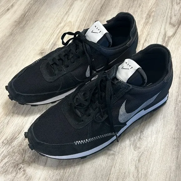 Nike Men’s Daybreak-Type Black White Swoosh Style CJ1156-003 Sneakers Shoes 9.5