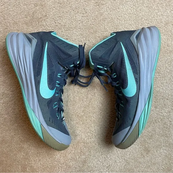 NIKE Men’s Hyperdunk 2014 Basketball Shoes Gray Turquoise