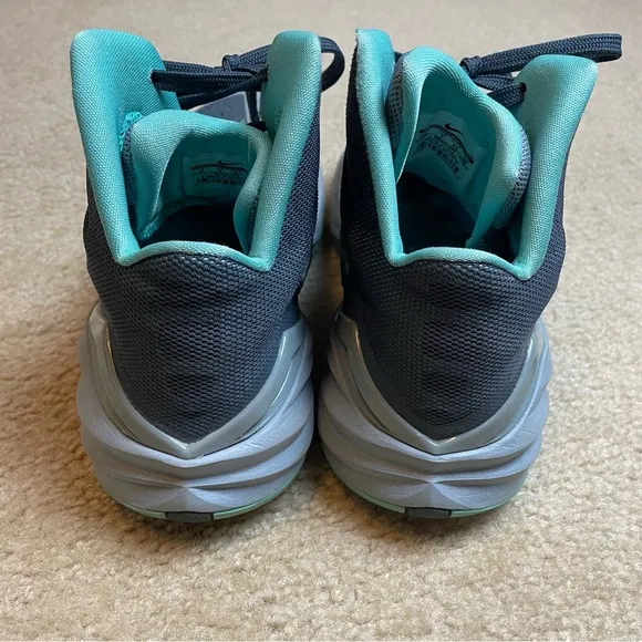 NIKE Men’s Hyperdunk 2014 Basketball Shoes Gray Turquoise