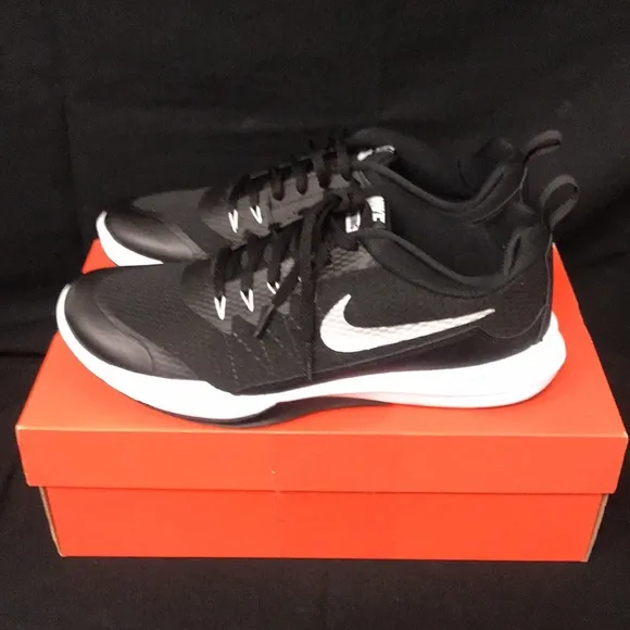 Nike Men’s Legend Trainer Shoes